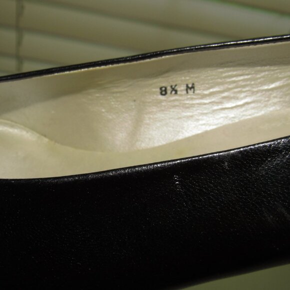 Liz Claiborne Black Leather Kitten Heel Pumps Women’s Size 8.5 M – Made in Spain - Picture 5 of 8